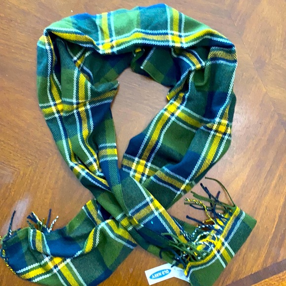 Old Navy scarf - Picture 1 of 2